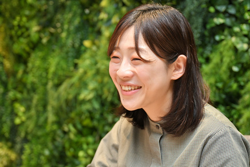 金成詠美さまインタビューの様子