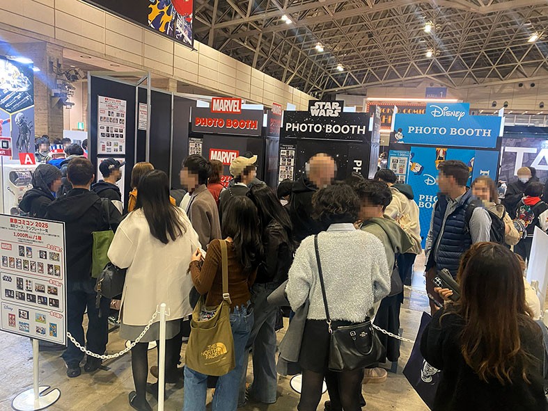 ブース内行列の様子