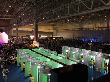 写Goo!を用いた英霊召喚フォトスタジオの様子