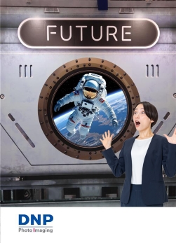 正面カメラ撮影の出力イメージ（宇宙飛行士）