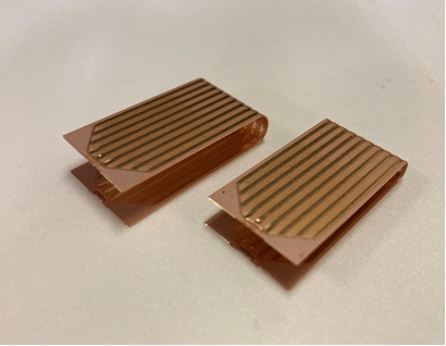 フレキシブル放熱部材