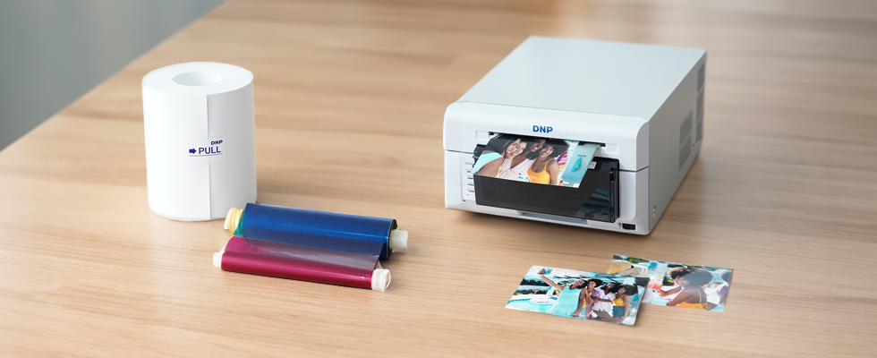 【業務用】DNP 大日本印刷 昇華型 フォトプリンター DS80 DNPの昇華型熱転写製品 | 昇華型熱転写製品関連 | フォト