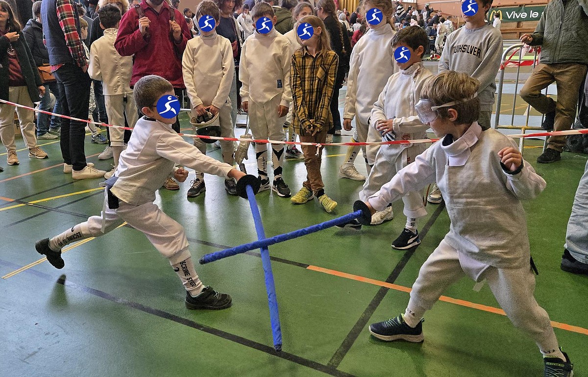 スマートフェンシング公式大会の写真