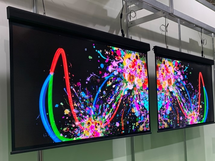 薄型軽量LEDの製品イメージ
