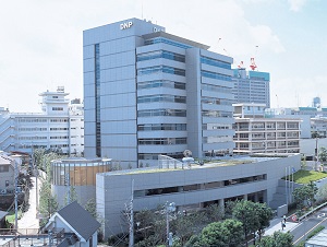 DNP Ichigaya-Sanaicho Building  exterior