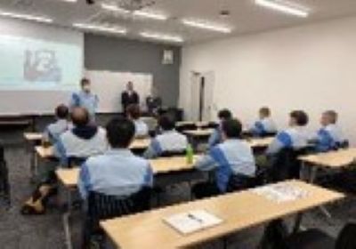 ドライバー教育の様子