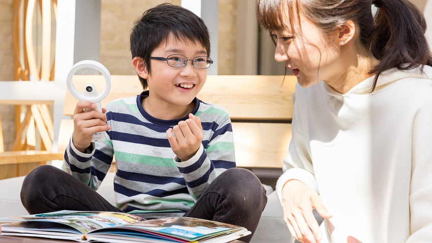 子どもの興味を広げ、親子のコミュニケーションをつなぐ。知育AI